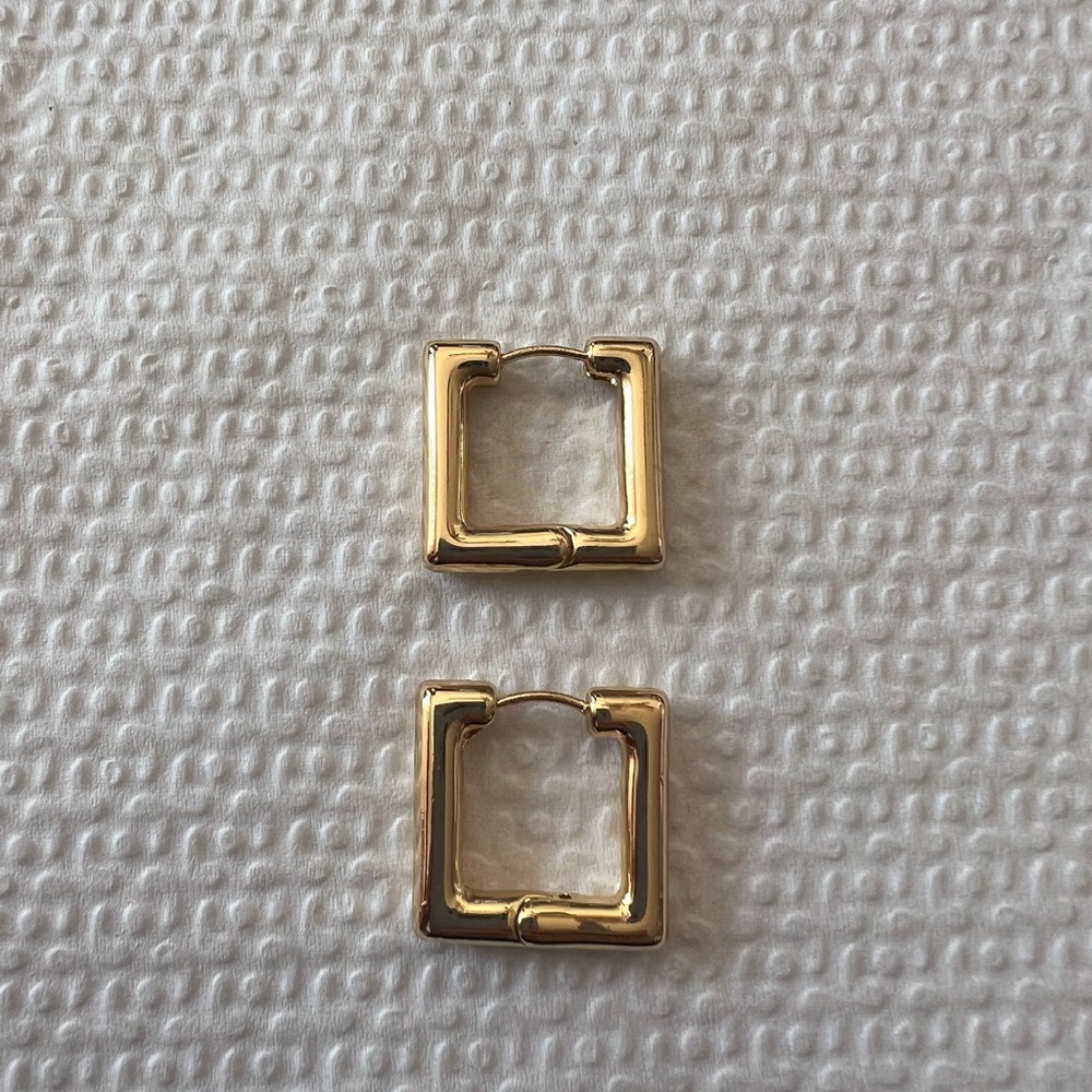 Square Gold Tone Hoops